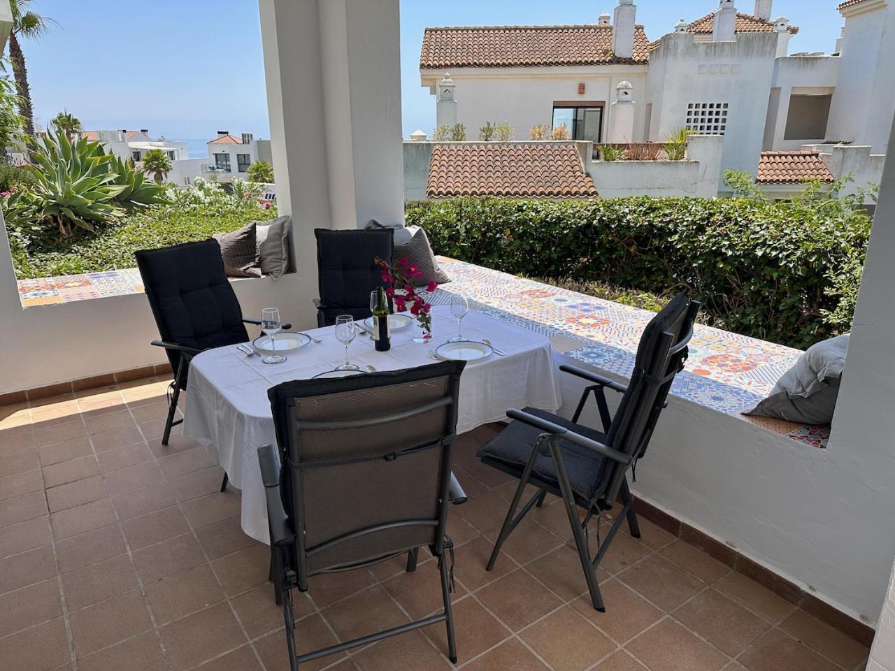 Quiet Family Apartment, 4 Pools, Close To The Beach And Golf, La Marina Alcaidesa 9 02 Екстериор снимка