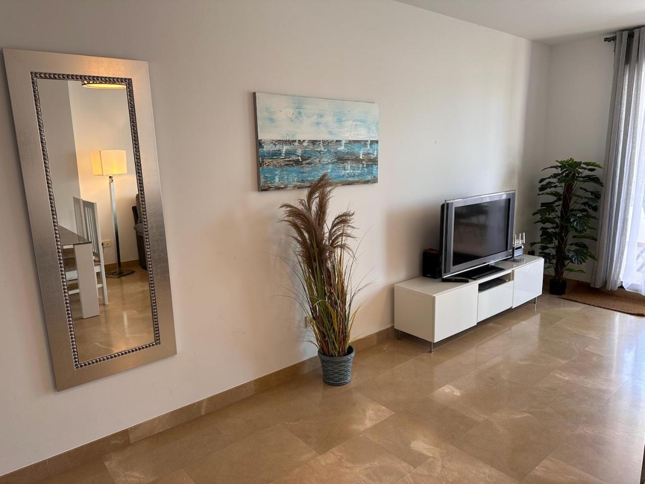 Quiet Family Apartment, 4 Pools, Close To The Beach And Golf, La Marina Alcaidesa 9 02 Екстериор снимка