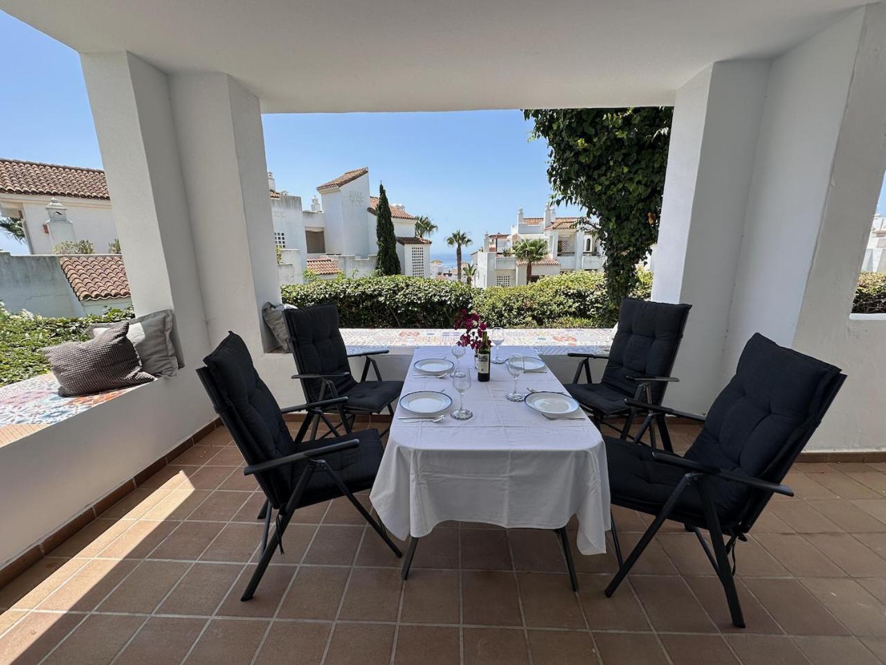 Quiet Family Apartment, 4 Pools, Close To The Beach And Golf, La Marina Alcaidesa 9 02 Екстериор снимка